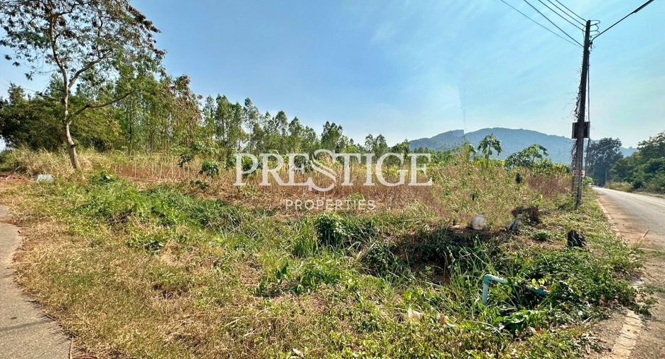 Terreno en venta en Sattahip, Chonburi