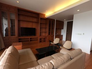 À louer 3 chambres condo à Pathum Wan, Bangkok