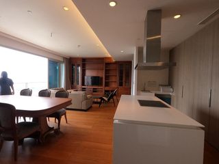 À louer 3 chambres condo à Pathum Wan, Bangkok