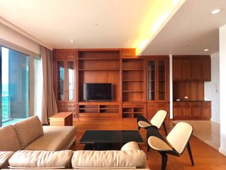 À louer 3 chambres condo à Pathum Wan, Bangkok