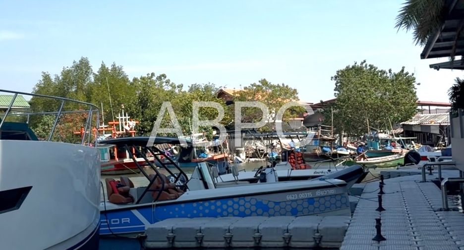 For sale 1 bed condo in Sattahip, Chonburi