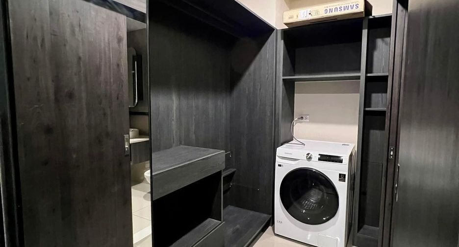 For rent 1 bed condo in Huai Khwang, Bangkok