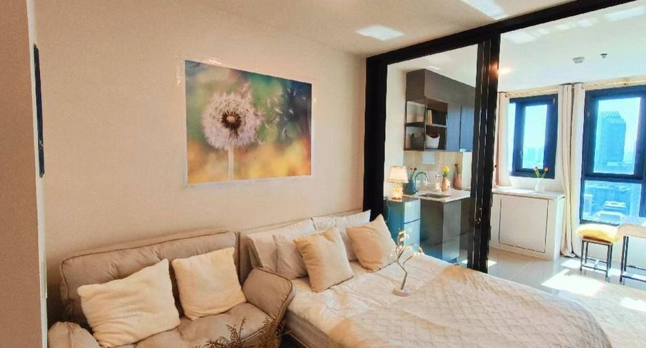 For rent スタジオ condo in Huai Khwang, Bangkok