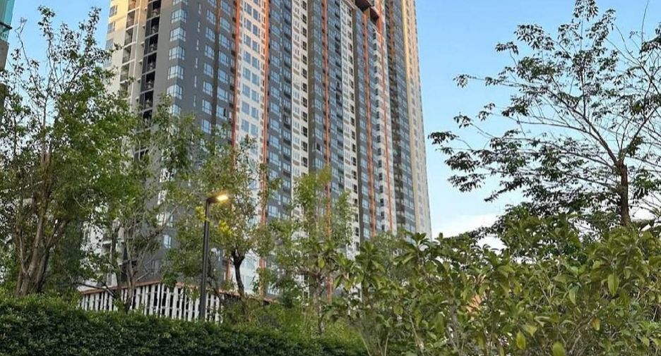 For rent スタジオ condo in Huai Khwang, Bangkok
