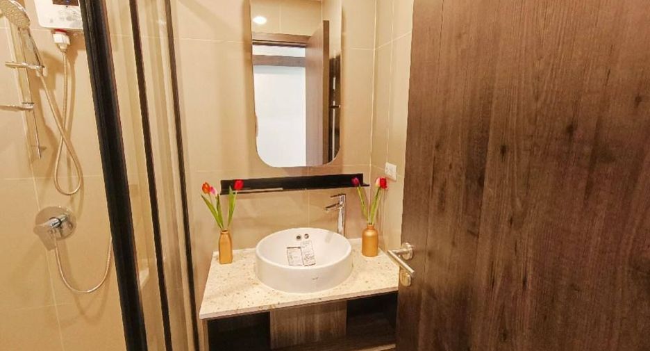 For rent スタジオ condo in Huai Khwang, Bangkok
