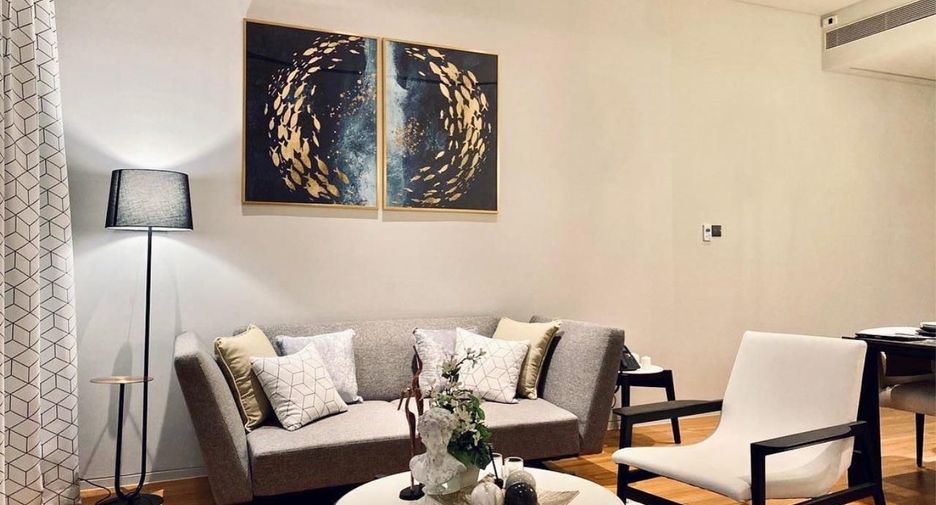 For rent 1 bed condo in Khlong San, Bangkok