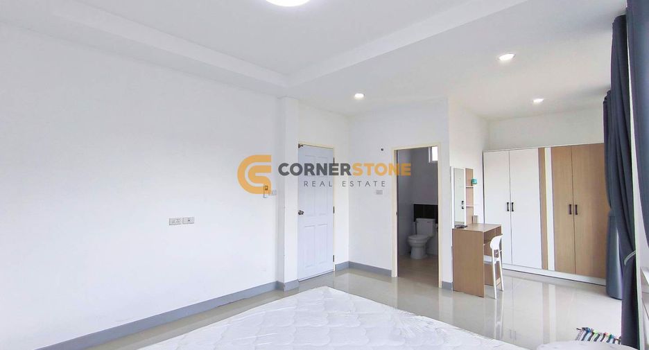 For rent and for sale 3 bedrooms house in Bang Lamung, Chonburi