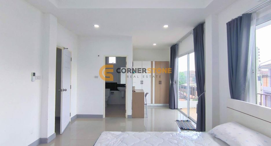 For rent and for sale 3 bedrooms house in Bang Lamung, Chonburi