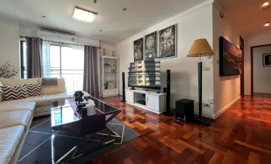 For sale 2 bedrooms condo in Watthana, Bangkok