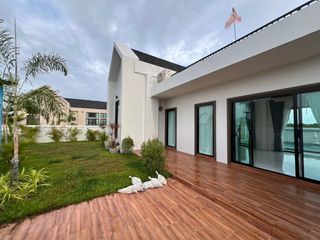 For sale 3 bed villa in Cha Am, Phetchaburi
