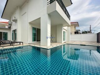 For sale 6 bed house in Bang Lamung, Chonburi