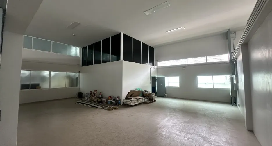 For rent and for sale warehouse in Lat Krabang, Bangkok