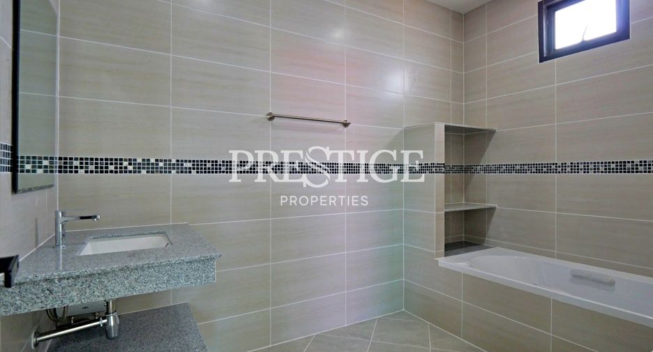 For rent 4 bedrooms house in Bang Lamung, Chonburi