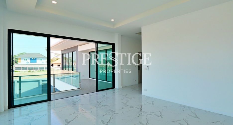 For rent 4 bedrooms house in Bang Lamung, Chonburi