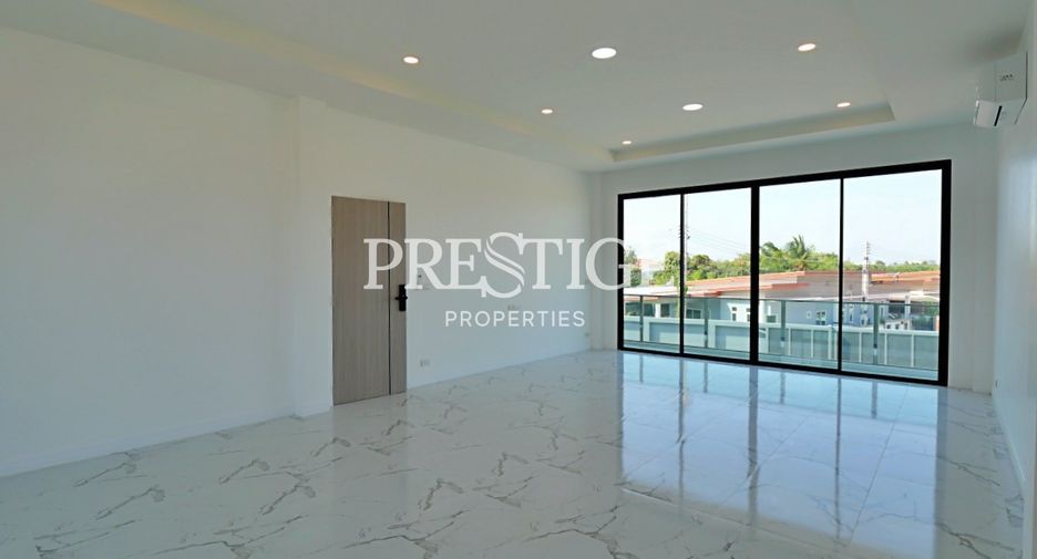 For rent 4 bedrooms house in Bang Lamung, Chonburi
