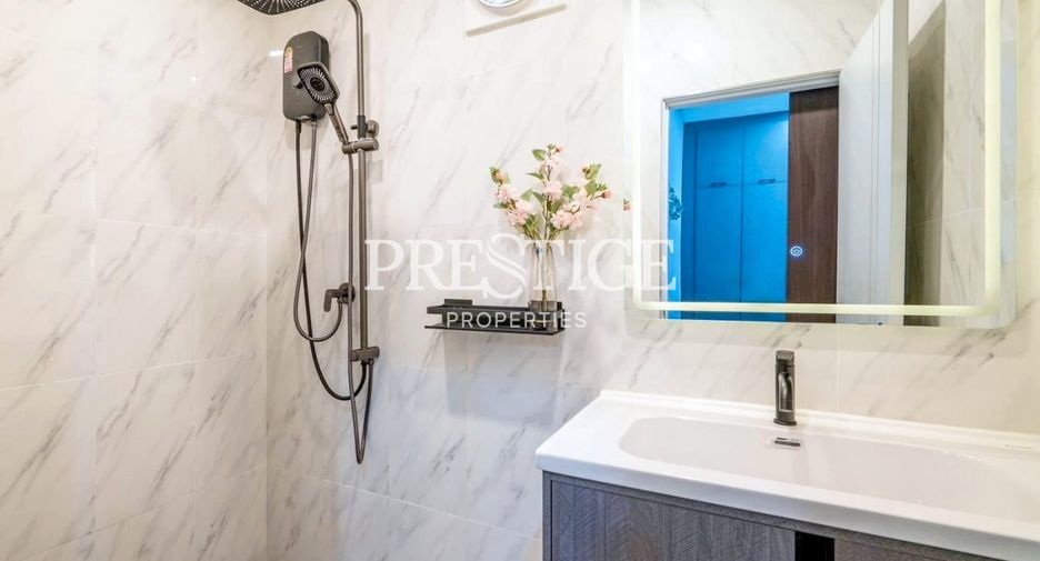 For sale 4 bedrooms house in Bang Lamung, Chonburi