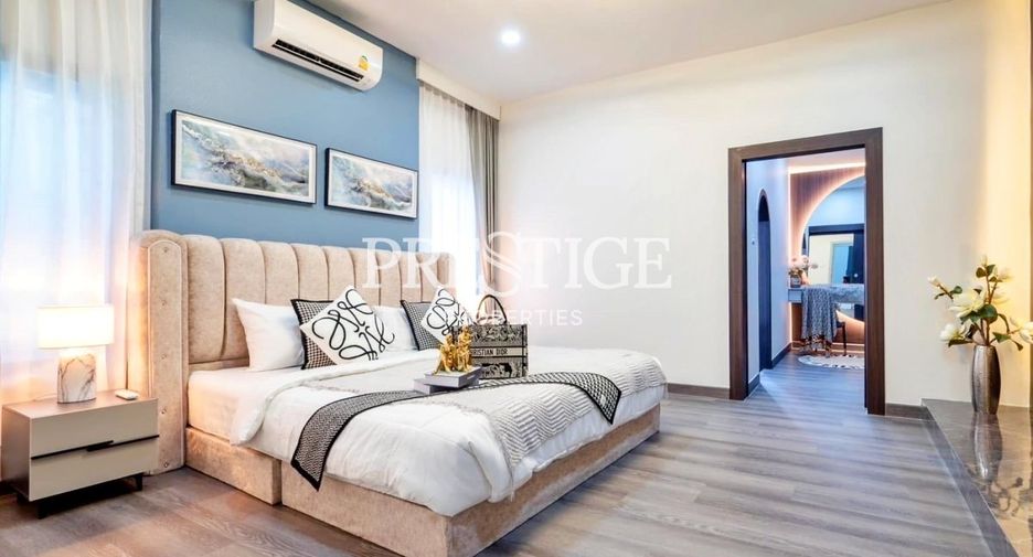 For sale 4 bedrooms house in Bang Lamung, Chonburi
