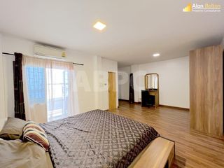 Reihenhaus zur Miete und zum Kauf mit 3 Zimmer in Bang Lamung, Chonburi