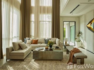 For sale 4 Beds house in Khlong Sam Wa, Bangkok