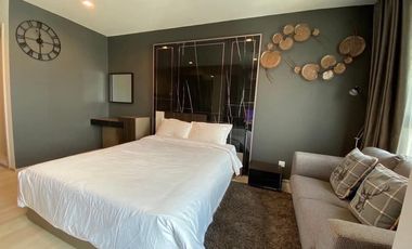 For rent studio condo in Pathum Wan, Bangkok