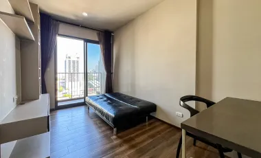 For sale 1 bed condo in Phaya Thai, Bangkok