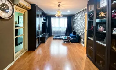 For sale 2 bed condo in Phaya Thai, Bangkok
