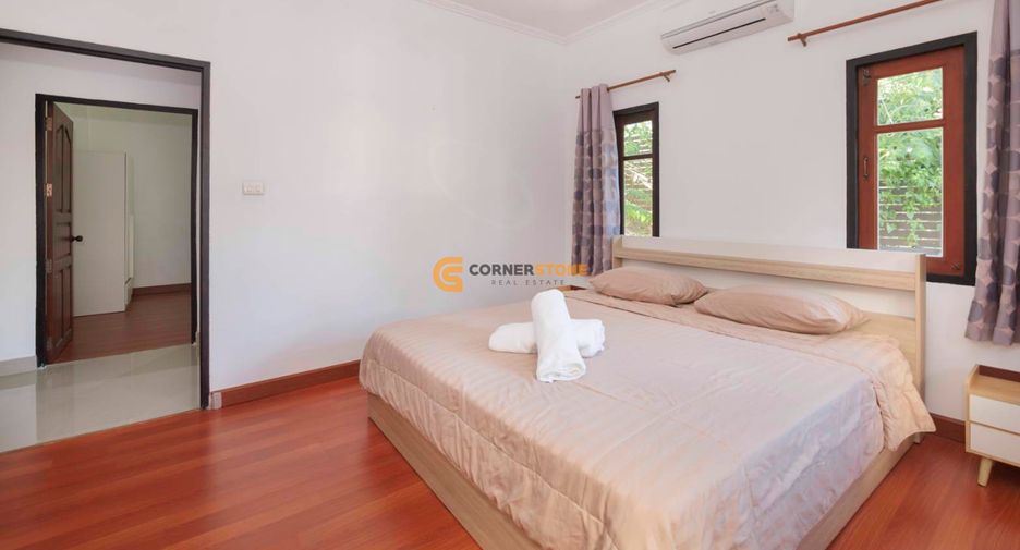 For sale 3 bedrooms house in East Pattaya, Pattaya