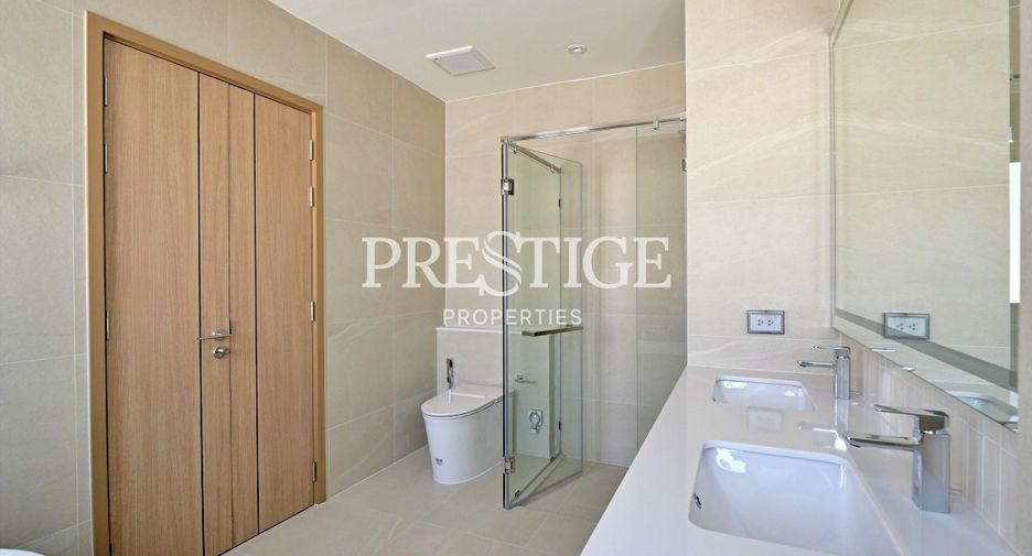 For sale 4 bedrooms house in Bang Lamung, Chonburi