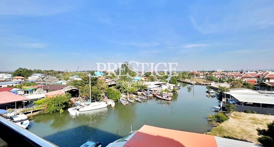 For sale studio condo in Sattahip, Chonburi
