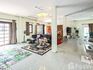 For sale 3 bed house in Bang Khae, Bangkok