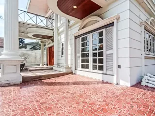 For sale 3 bed house in Bang Khae, Bangkok