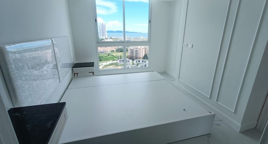 For sale 1 bed condo in Bang Lamung, Chonburi