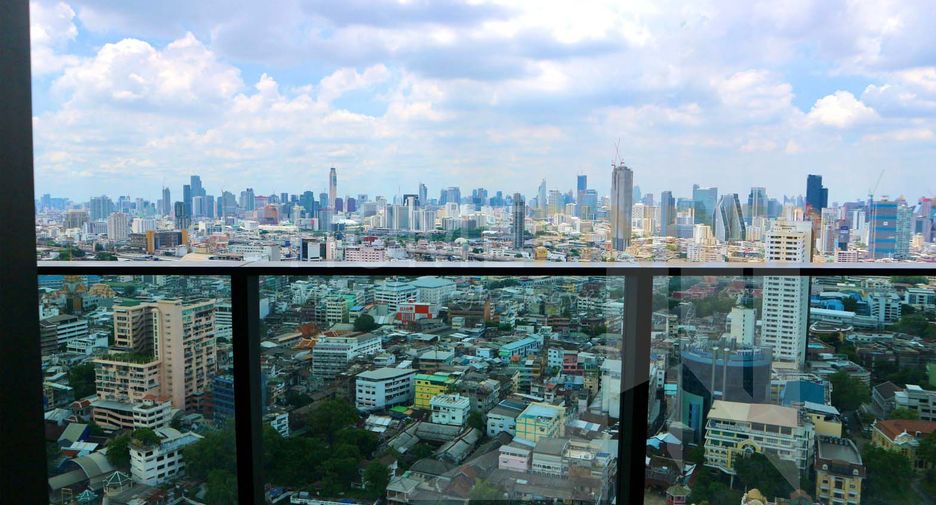 For rent 1 bed house in Khlong San, Bangkok
