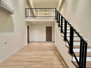 For sale 3 bed townhouse in Khlong Toei, Bangkok