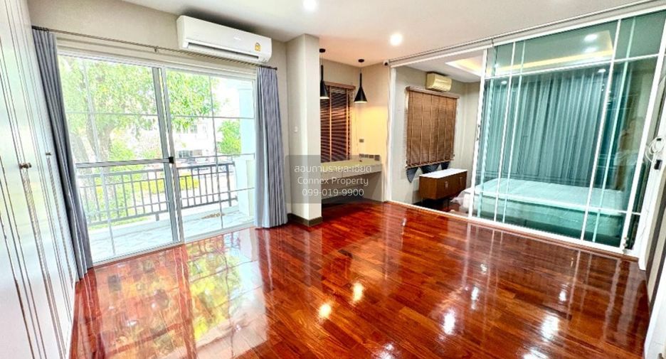 For rent 3 bedrooms house in Phasi Charoen, Bangkok