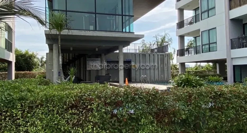 For rent and for sale 1 bed condo in Bang Lamung, Chonburi