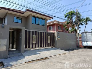 For sale 3 bed house in Bang Khae, Bangkok