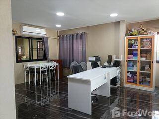 For sale 3 bed house in Bang Khae, Bangkok