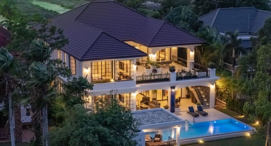 For sale 8 bed villa in Thalang, Phuket