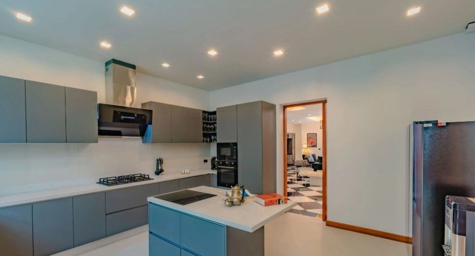 For rent 8 bed villa in Thalang, Phuket