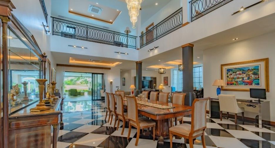 For rent 8 bed villa in Thalang, Phuket