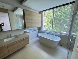 For rent 4 Beds house in Watthana, Bangkok