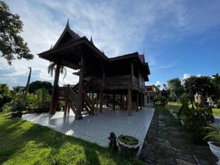 For sale 5 bed house in Sattahip, Chonburi