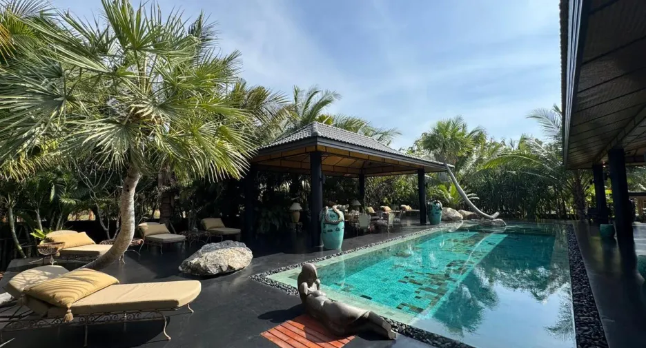 For sale 2 bed villa in Pran Buri, Prachuap Khiri Khan