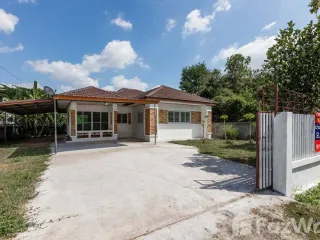 For sale 2 bed house in Mueang Udon Thani, Udon Thani