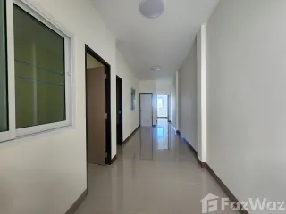 For sale 3 bed townhouse in Uthai, Phra Nakhon Si Ayutthaya