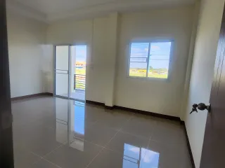 For sale 3 bed townhouse in Uthai, Phra Nakhon Si Ayutthaya
