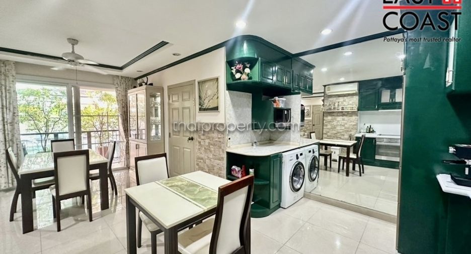 For sale 2 bedrooms condo in Jomtien, Pattaya