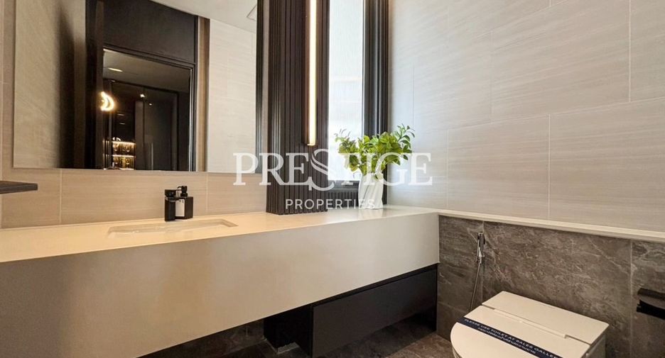 For sale 4 bedrooms house in Bang Lamung, Chonburi