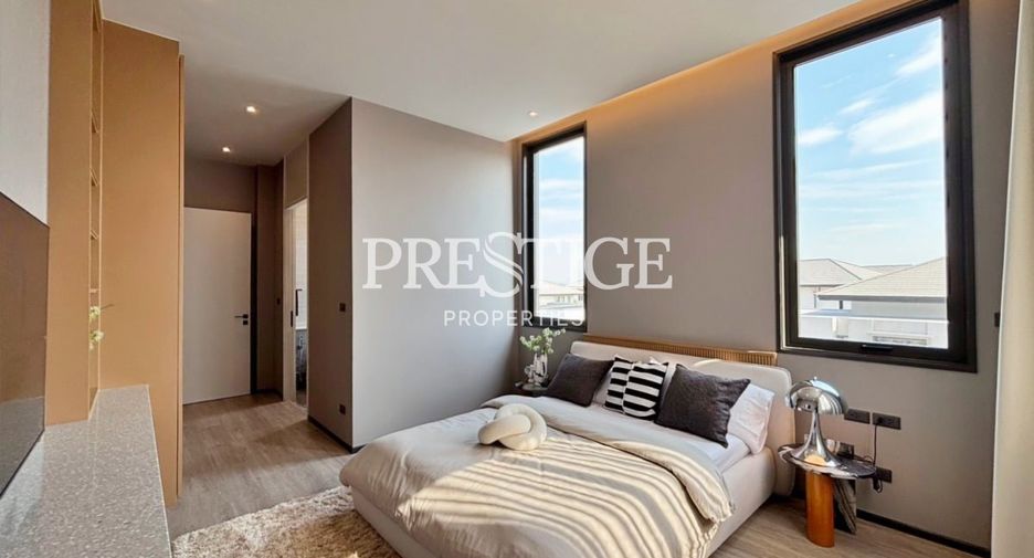 For sale 4 bedrooms house in Bang Lamung, Chonburi